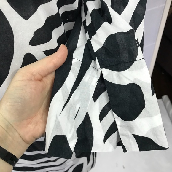 💥 INC Black & white beaded tunic - Picture 3 of 5